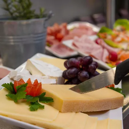 酒店 宜必思卡塞麦苏根酒店 2*