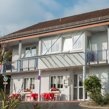 Ibis Kassel Otel 2*