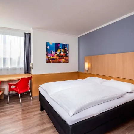ホテル Ibis Kassel メルズンゲン